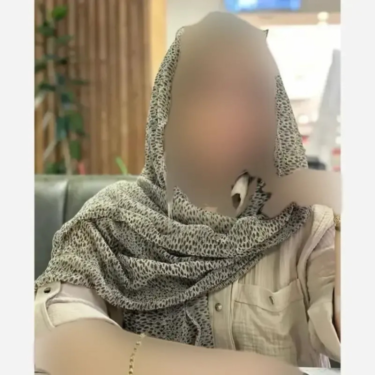 شال حریر شنی وارداتی حاشیه دالبر عروسکی سایز 185 در 80 سانتیمتر